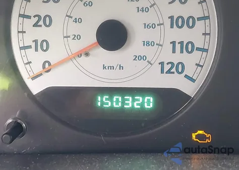 2005 Chrysler Town & Country Touring from USA, damaged, VIN 2C8GP54L95R429693